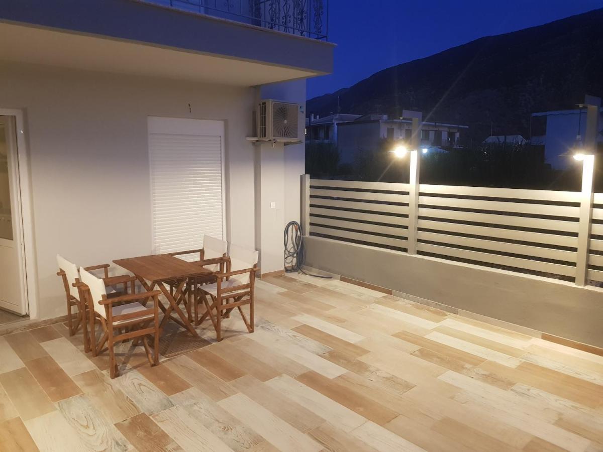 Ares Suites Платария Екстериор снимка
